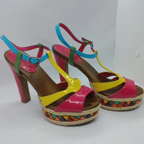 Kenneth Cole Multi-Coloured Heels - Picture 8 of 13